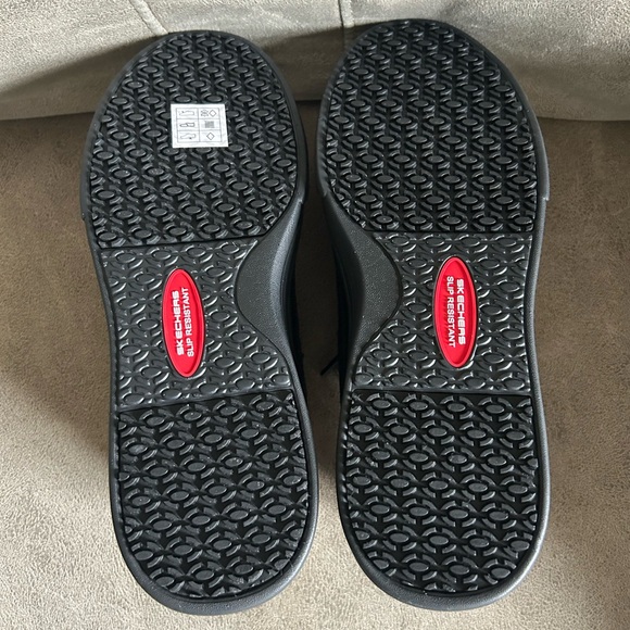 Work Slip-Resistant: Arch Fit
Arcade - Picture 4 of 6